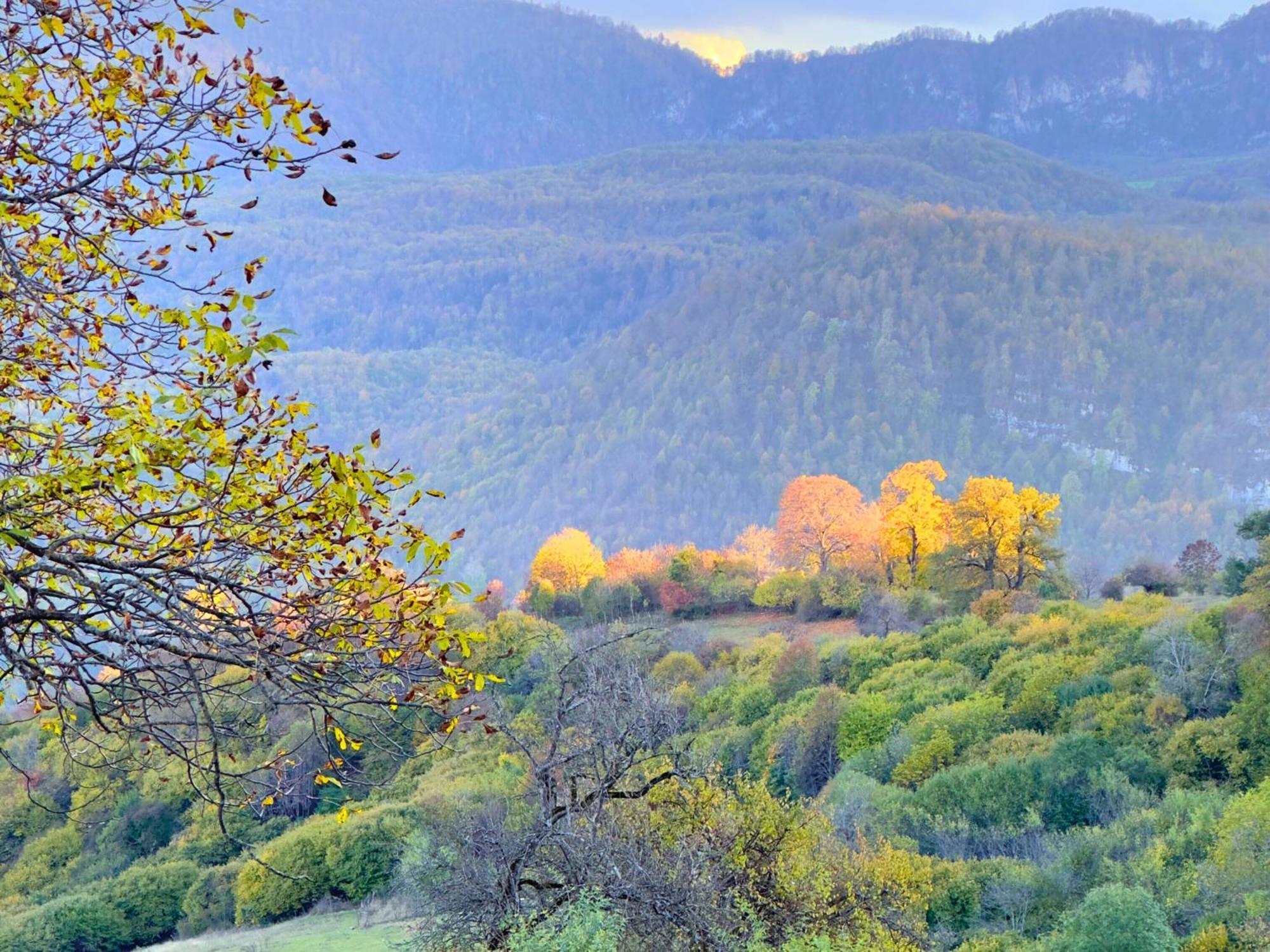 Kanach Tun Boutique Hotel Yenokavan Buitenkant foto